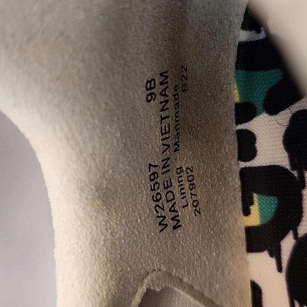 Cole Haan Women's GrandPro Topspin Sneakers White/Graffiti, Size 9B - Picture 15 of 17